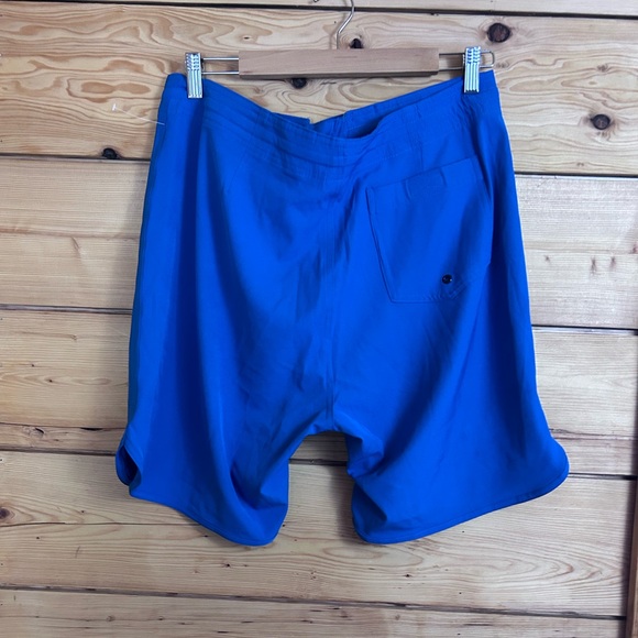Old Navy Azure Drawstring Shorts - Picture 3 of 7